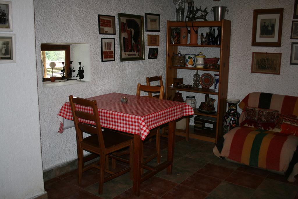 Guest House Kamenik Iagodina Exterior foto