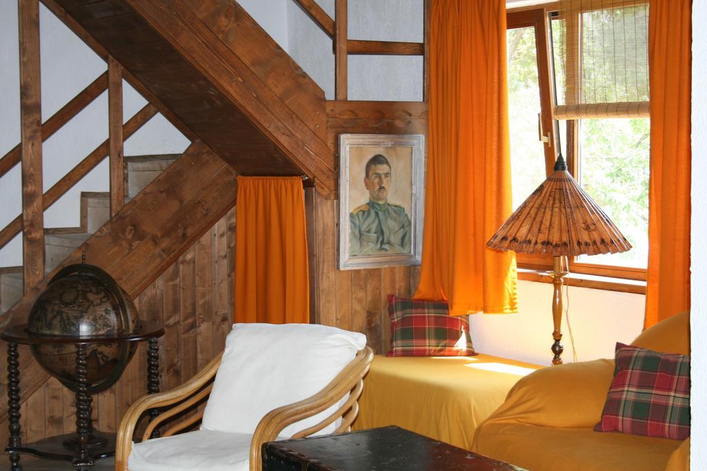 Guest House Kamenik Iagodina Exterior foto